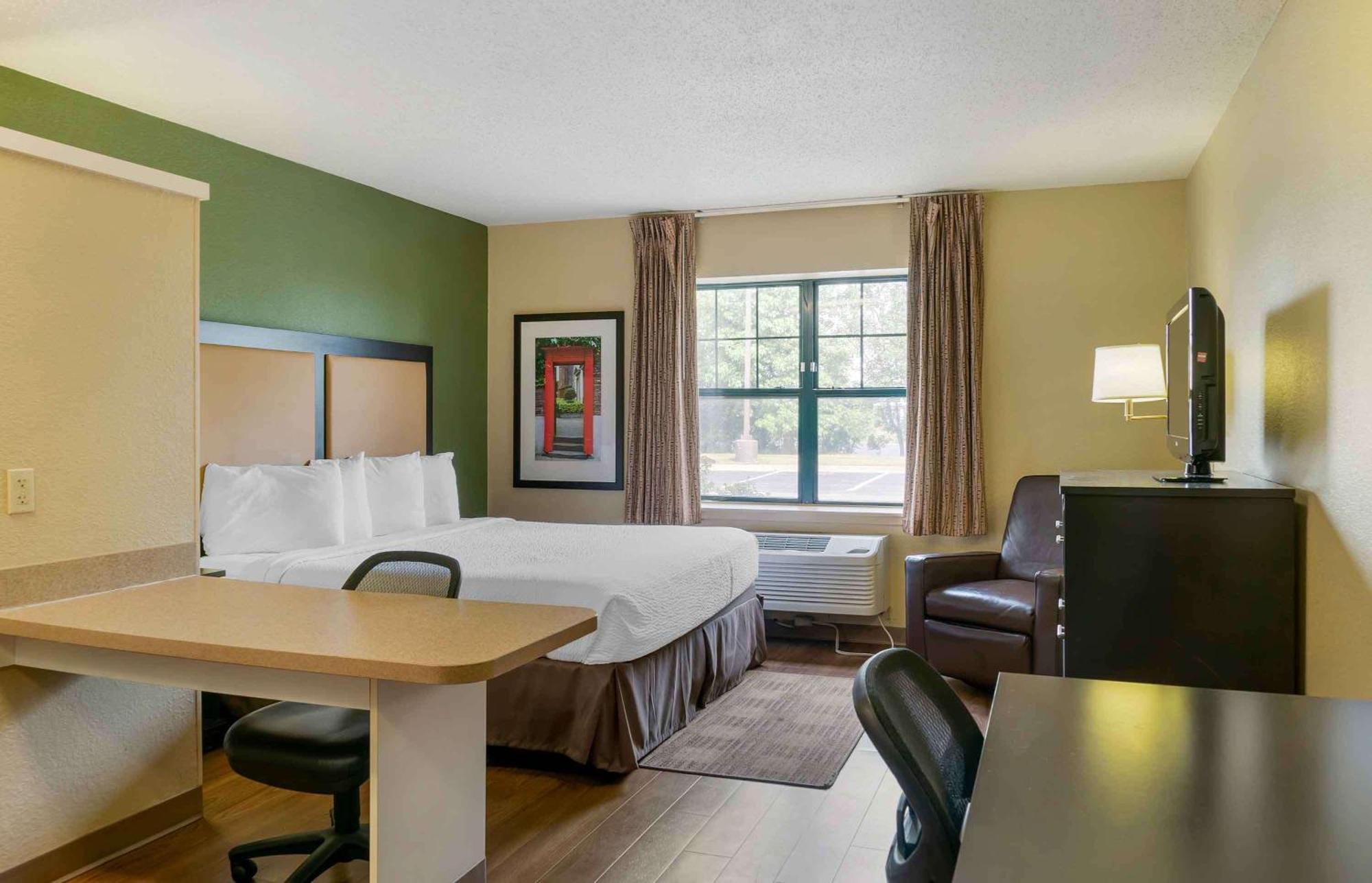 Extended Stay America Suites - Detroit - Madison Heights Exterior photo