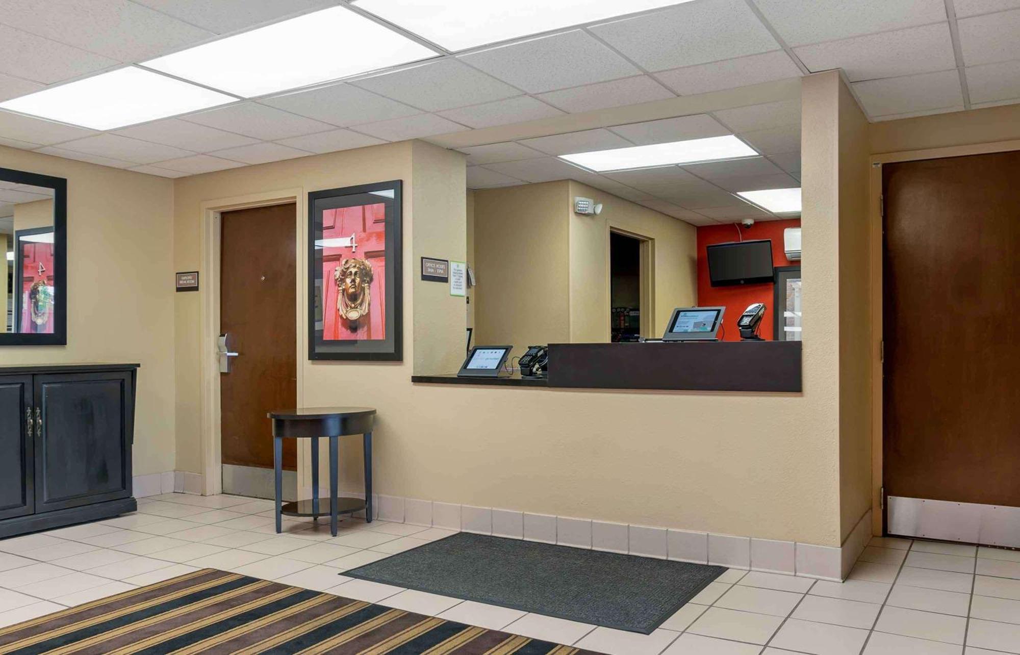 Extended Stay America Suites - Detroit - Madison Heights Exterior photo